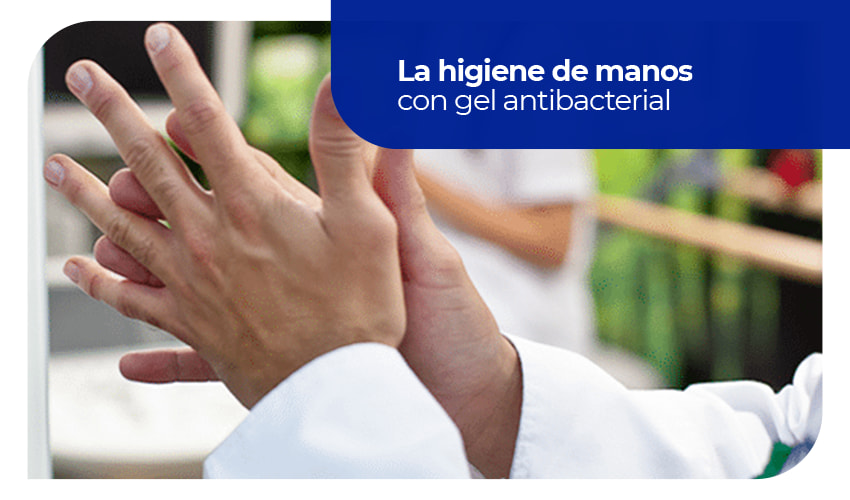 La Higiene De Manos Con Gel Antibacterial Escritorio